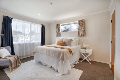 Photo of property in 127 Clouston Park Road, Clouston Park, Upper Hutt, 5018