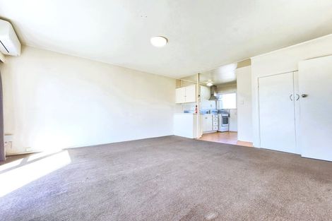 Photo of property in 28 Landscape Road, Papatoetoe, Auckland, 2025