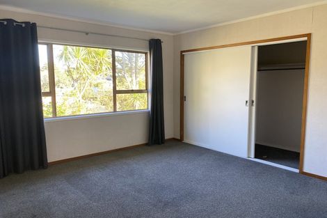 Photo of property in 64 Cyclarama Crescent, Massey, Auckland, 0614