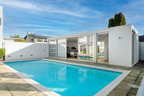 Photo of property in 97a Fendalton Road, Fendalton, Christchurch, 8014