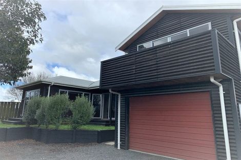 Photo of property in 42b Simpson Road, Papamoa Beach, Papamoa, 3118