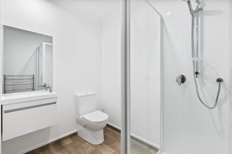 Photo of property in 500a Te Atatu Road, Te Atatu Peninsula, Auckland, 0610