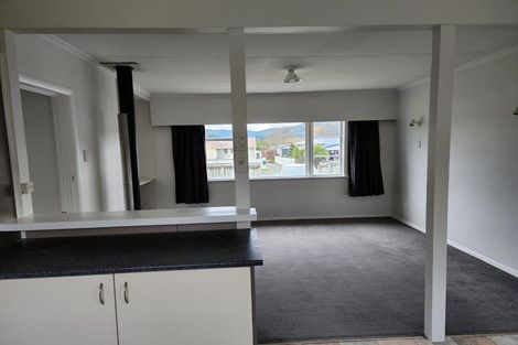 Photo of property in 73 Fraser Street, Wainuiomata, Lower Hutt, 5014