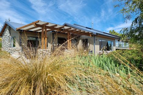 Photo of property in 19 D'archiac Drive, Lake Tekapo, 7999
