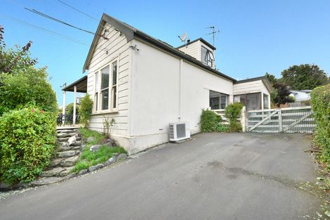 Photo of property in 12 Shand Street, Green Island, Dunedin, 9018