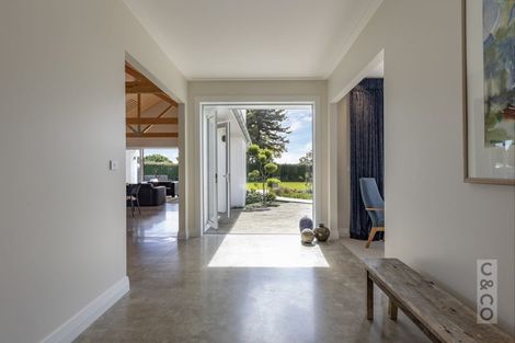 Photo of property in 88 Taupaki Road, Taupaki, 0782
