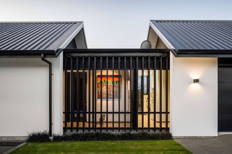 Photo of property in 11 Waterton Point, Huntingdon, Ashburton, 7774