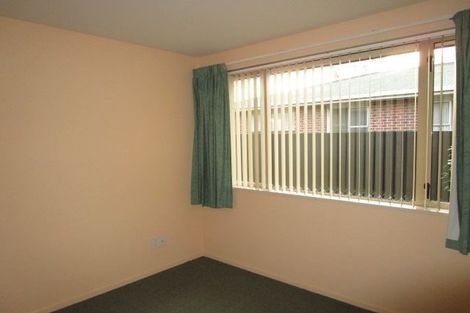 Photo of property in 41 Seymour Street, Hornby, Christchurch, 8042