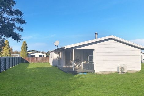 Photo of property in 33a Avenue Road, Foxton, 4814