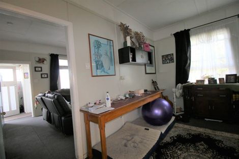 Photo of property in 24 Locke Street, Wairoa, 4108