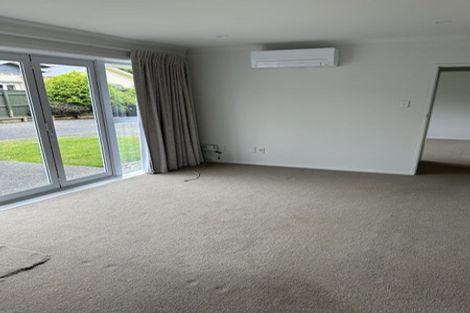 Photo of property in 285f1- Fergusson Drive, Heretaunga, Upper Hutt, 5018