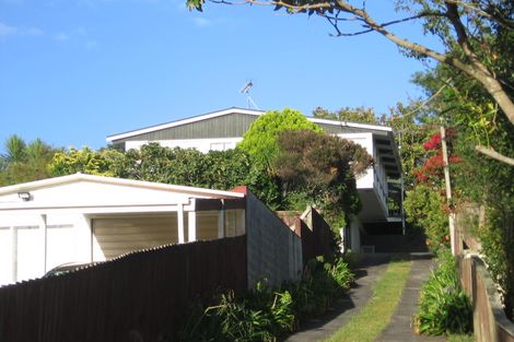 Photo of property in 4 Bank Street, Hillcrest, Auckland, 0627
