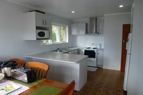 Photo of property in 11 Sherwood Avenue, Te Atatu South, Auckland, 0610