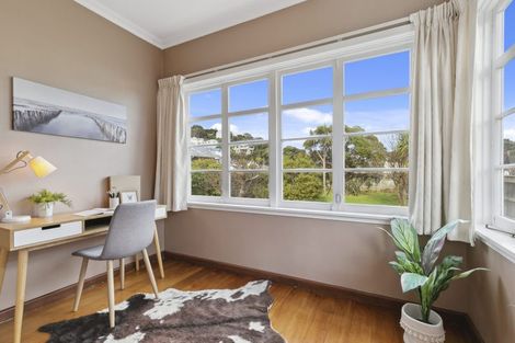 Photo of property in 16 Athens Street, Miramar, Wellington, 6022