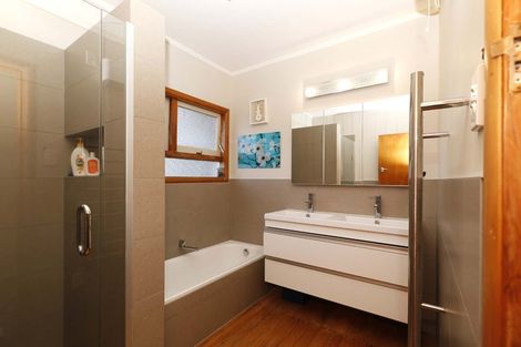 Photo of property in 8 Brookfield Street, Hamilton East, Hamilton, 3216