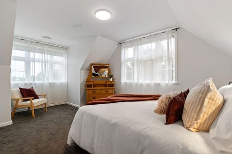 Photo of property in 30 Ngatitoa Street, Tawa, Wellington, 5028