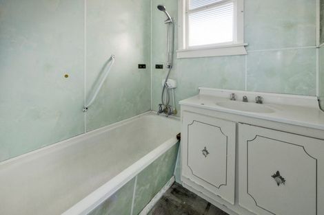 Photo of property in 32 Victoria Street, Patea, 4520