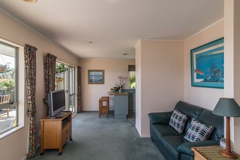 Photo of property in 83f1 Townsend Road, Miramar, Wellington, 6022