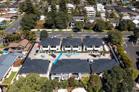 Photo of property in 4/445 Hibiscus Coast Highway, Orewa, 0931