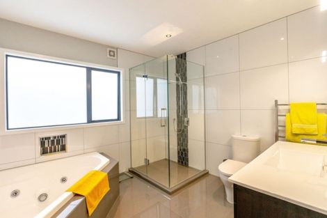 Photo of property in 56b Joseph Banks Drive, Whitby, Porirua, 5024