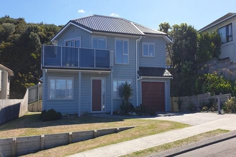 Photo of property in 20 Bowes Crescent, Strathmore Park, Wellington, 6022