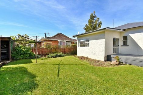 Photo of property in 64 Hargest Crescent, Saint Kilda, Dunedin, 9012