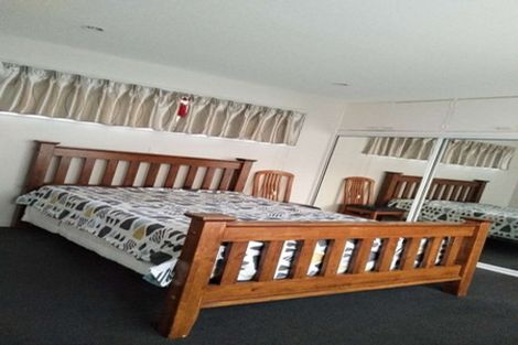 Photo of property in 5 Kyeburn Place, Avonhead, Christchurch, 8042