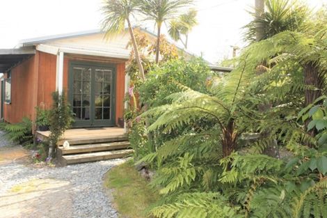 Photo of property in 12 Coates Street, Westport, 7825