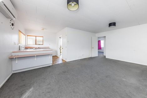 Photo of property in 3 Christmas Road, Manurewa, Auckland, 2102