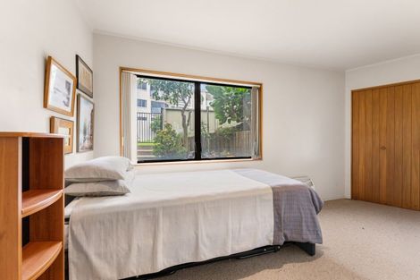 Photo of property in 34 Clyde Street, Mount Maunganui, 3116