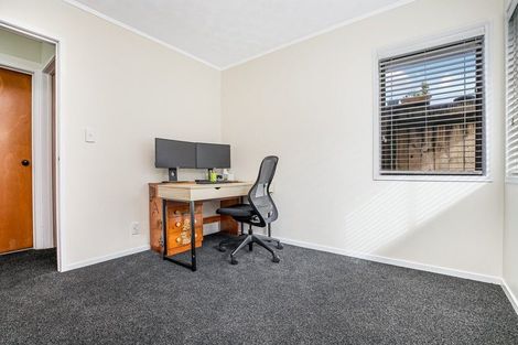 Photo of property in 2/46a Claude Road, Manurewa, Auckland, 2102