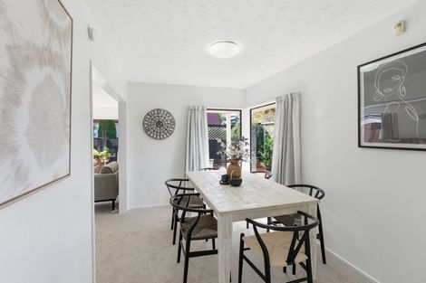 Photo of property in 1/318 Withells Road, Avonhead, Christchurch, 8042