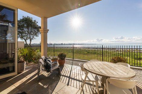 Photo of property in 7 Whakarire Avenue, Westshore, Napier, 4110