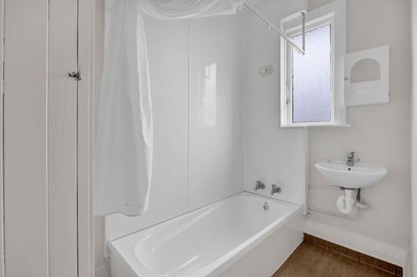 Photo of property in 40 Waihi Road, Hawera, 4610