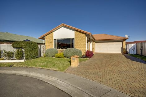 Photo of property in 12 Caulfield Place, Taradale, Napier, 4112
