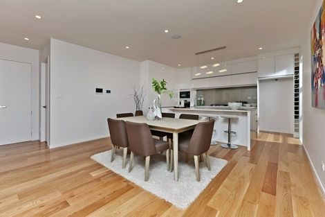 Photo of property in 18 Spyglass Street, Red Beach, 0932