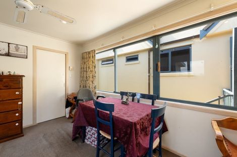 Photo of property in 190 Marine Parade, Mount Maunganui, 3116