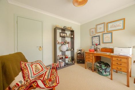 Photo of property in 11 Pohutukawa Drive, Eskdale, Napier, 4182