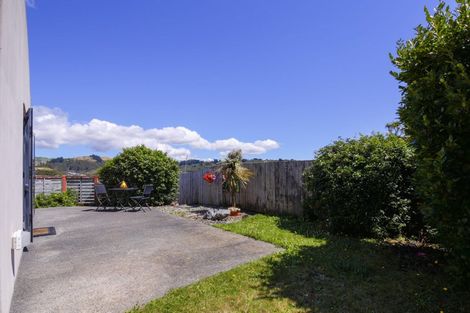 Photo of property in 28a James Cook Drive, Whitby, Porirua, 5024