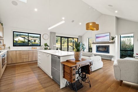 Photo of property in 5 Goddard Way, Sawyers Bay, Port Chalmers, 9023