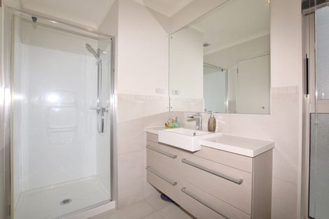 Photo of property in 39 Costa Viva Crescent, Karaka, Papakura, 2113