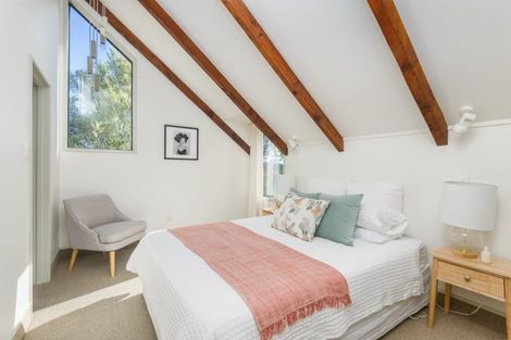 Photo of property in 17 Jamell Place, Avonhead, Christchurch, 8042