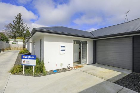 Photo of property in 4u2 Ross View Terrace, Dinsdale, Hamilton, 3204