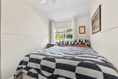 Photo of property in 30 Ladies Mile, Manly, Whangaparaoa, 0930