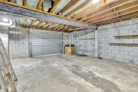Photo of property in 9a Brois Street, Frankleigh Park, New Plymouth, 4310