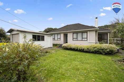Photo of property in 50 Dover Road, Wainuiomata, Lower Hutt, 5014