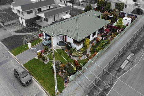 Photo of property in 6 Kenilworth Road, Oamaru North, Oamaru, 9400