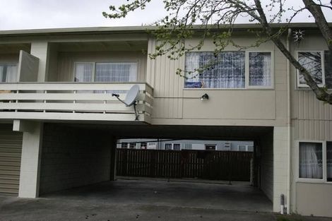 Photo of property in 9/5 Keeling Road, Henderson, Auckland, 0612