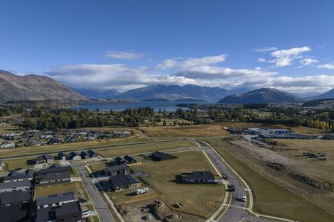 Photo of property in 45 Doug Ledgerwood Drive, Wanaka, 9305