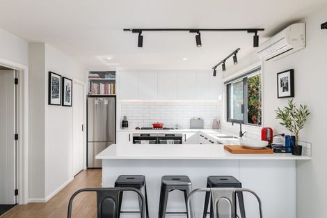 Photo of property in 11 Ashbourne Street, Burnside, Christchurch, 8053